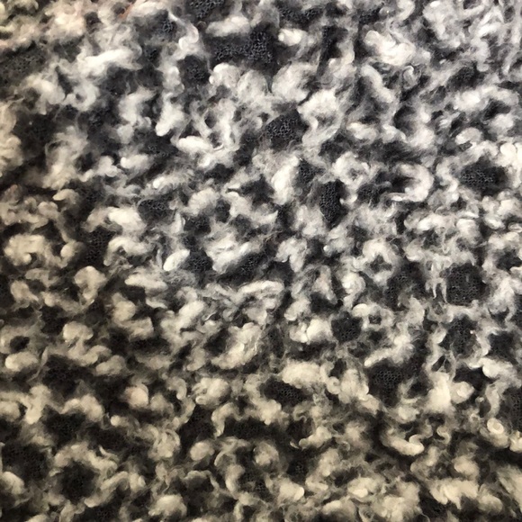 Meet your Posher, Katelin - Picture 1 of 1